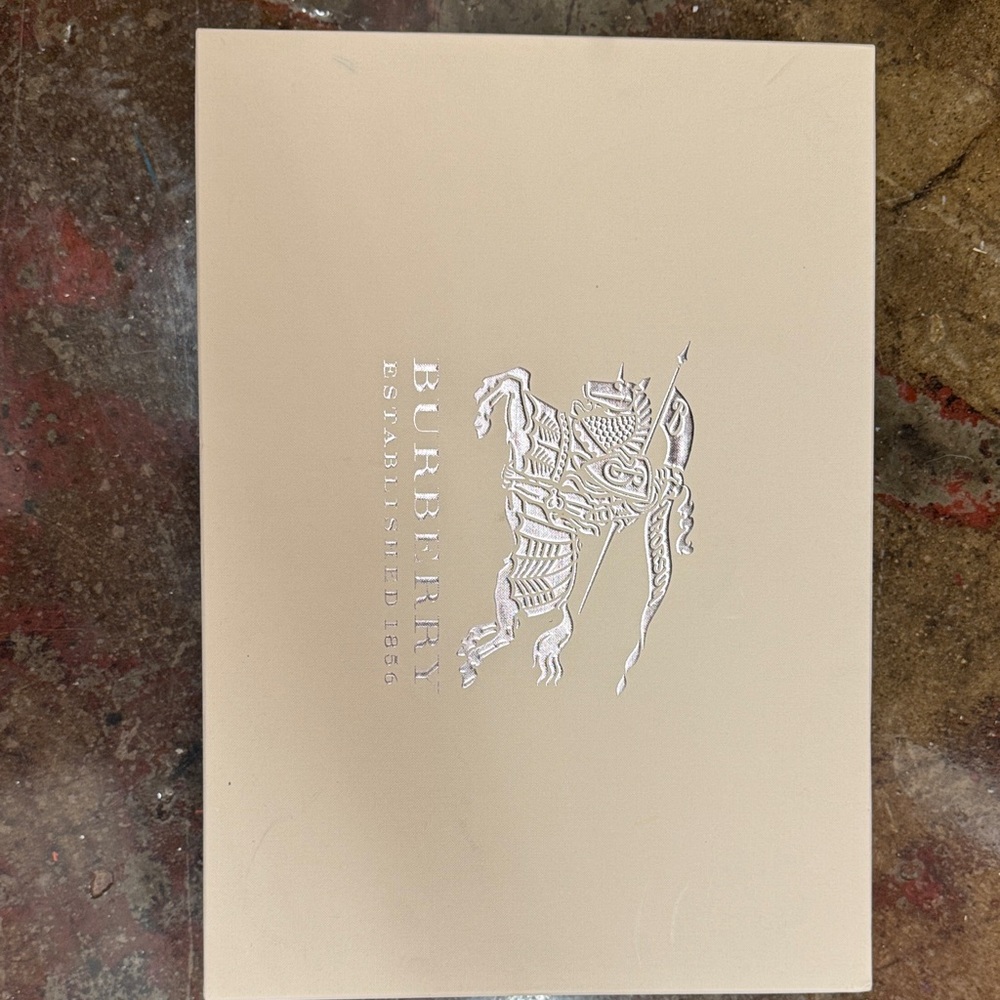 Burberry Boot Box – Raised Silver Logo, Original Tissue